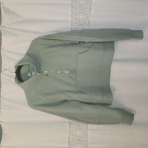 Lululemon quarter zip funnel neck sweatshirt